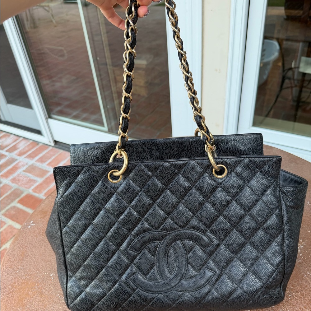 Chanel Caviar Quilted Petit Timeless Tote PTT Black - Picture 13 of 14